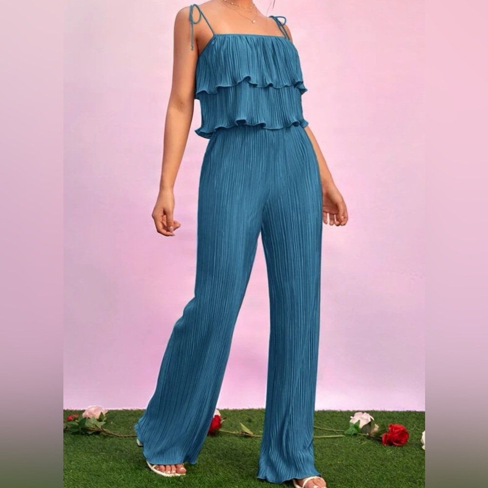 Real Ruffle Top & Flare Bottom TWO Piece Set.